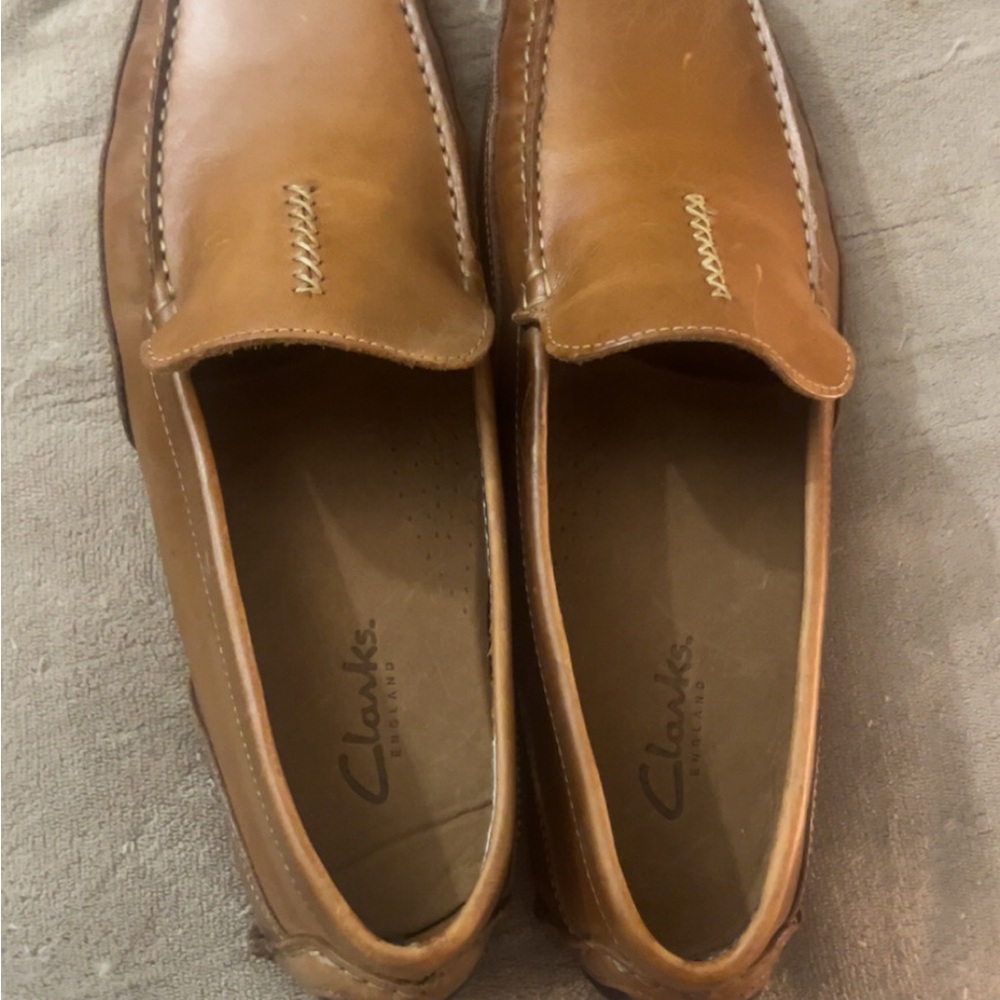 Clarks Men's Tan Loafers
